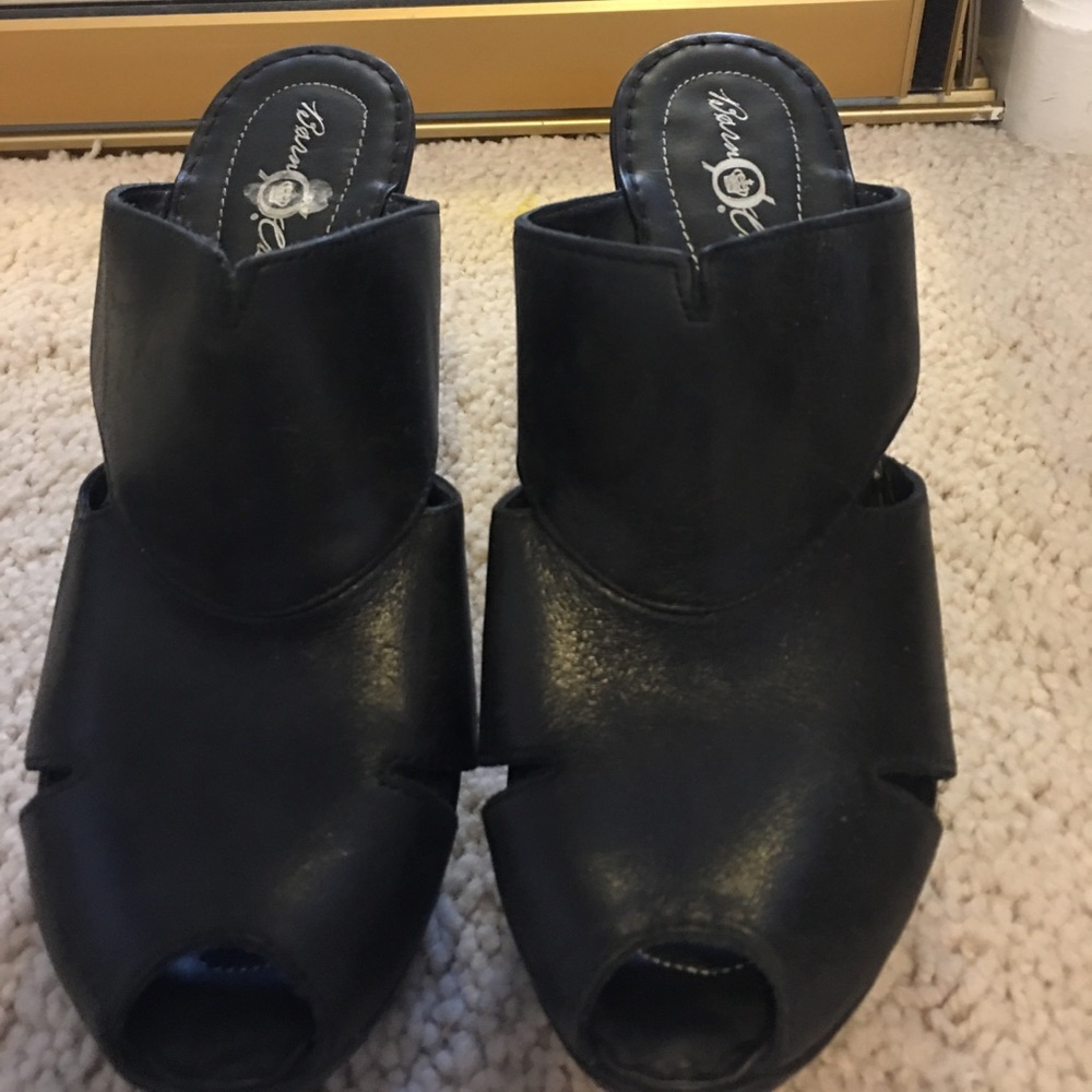 Born Shoes